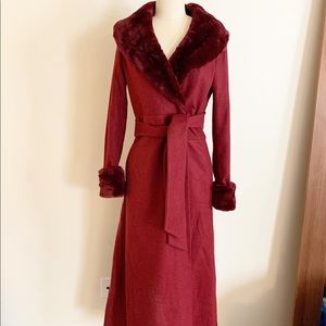 Wool robe coat with faux fur trim